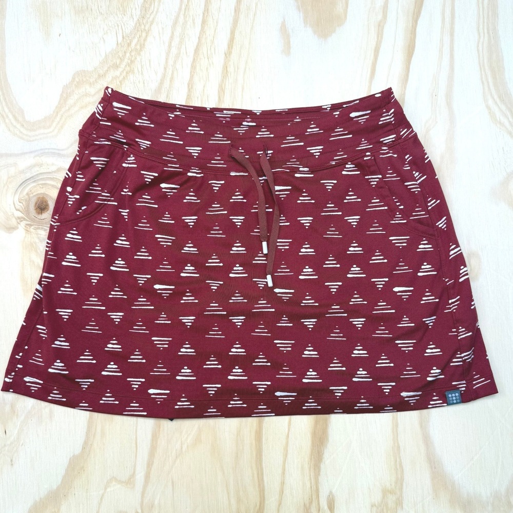 Title Nine Womens Maroon Geometric Print Athletic Skort Size Medium Drawstring